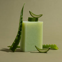 Carica l'immagine nel visualizzatore di Gallery, SAPONE NATURALE Aloe

